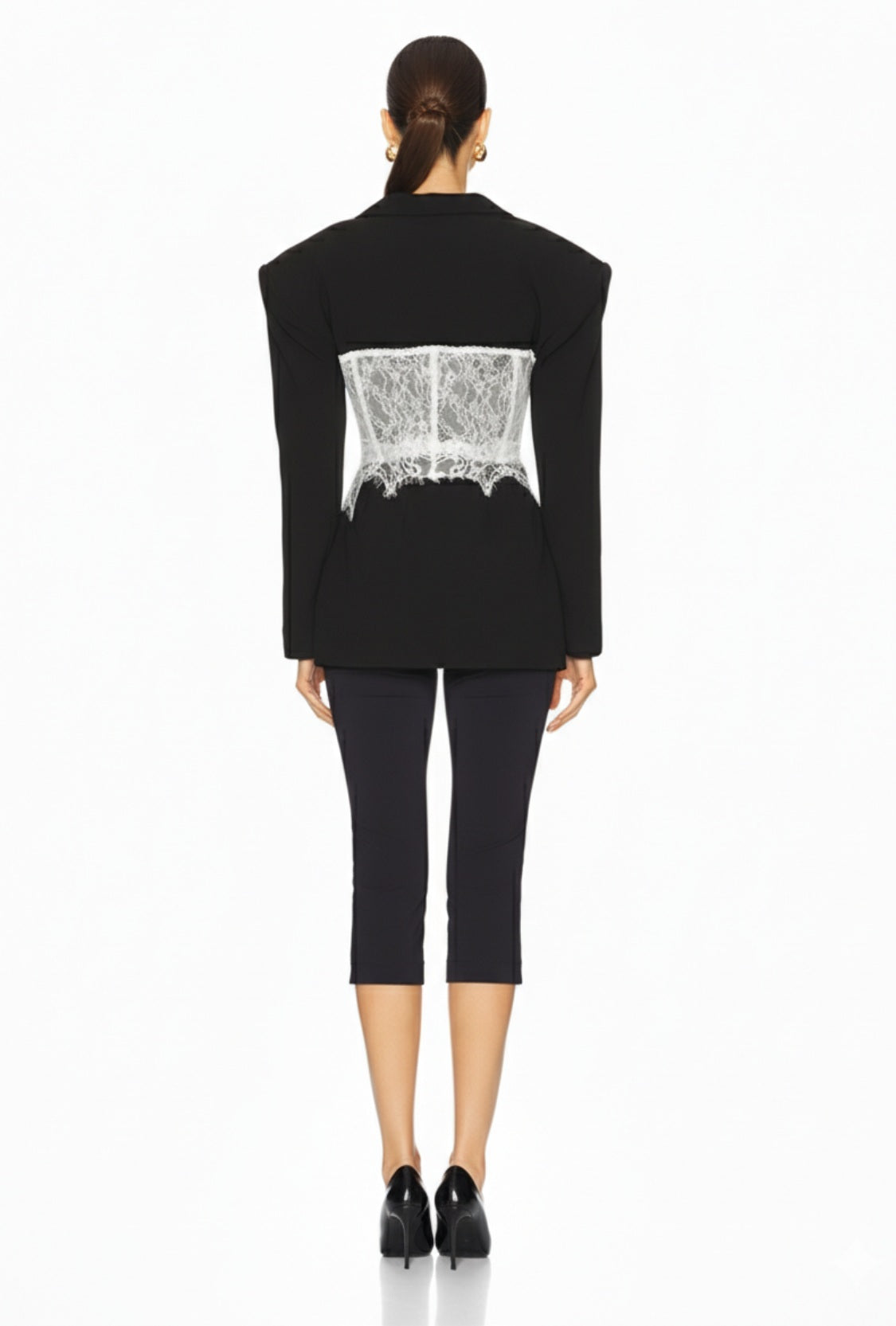 Marynarka z koronkowym gorsetowym panelem i podkreśloną talią