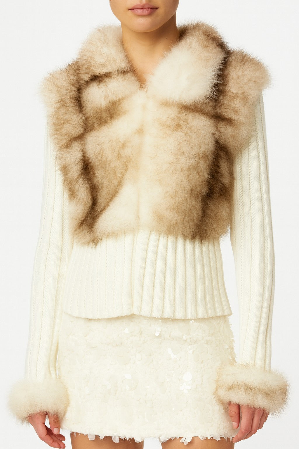 Sweter z prążkowanej dzianiny z futrzanymi detalami i zamkiem z przodu