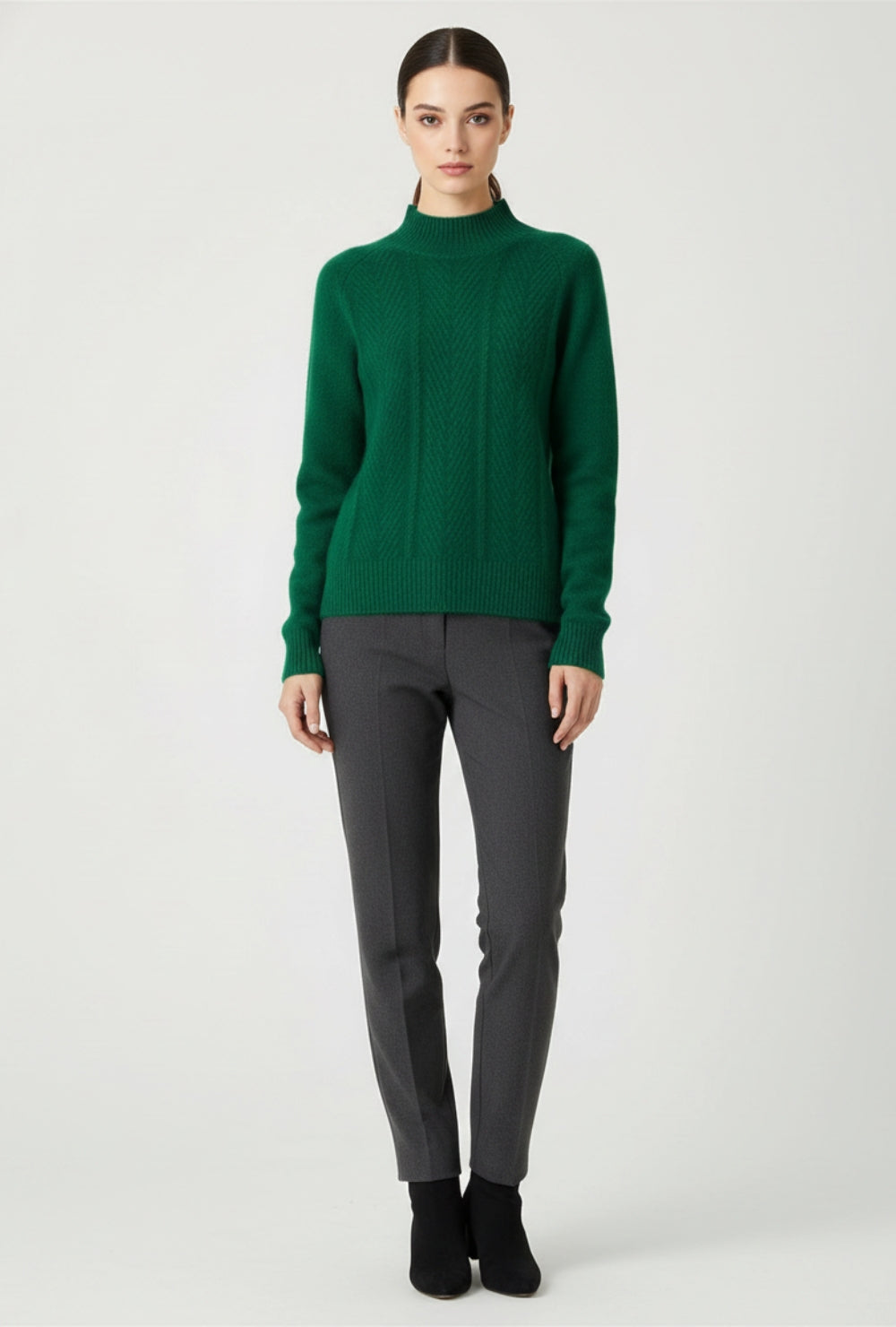 Sweter z dzianiny o prostym kroju z półgolfem i strukturą jodełki z wełnianej mieszanki