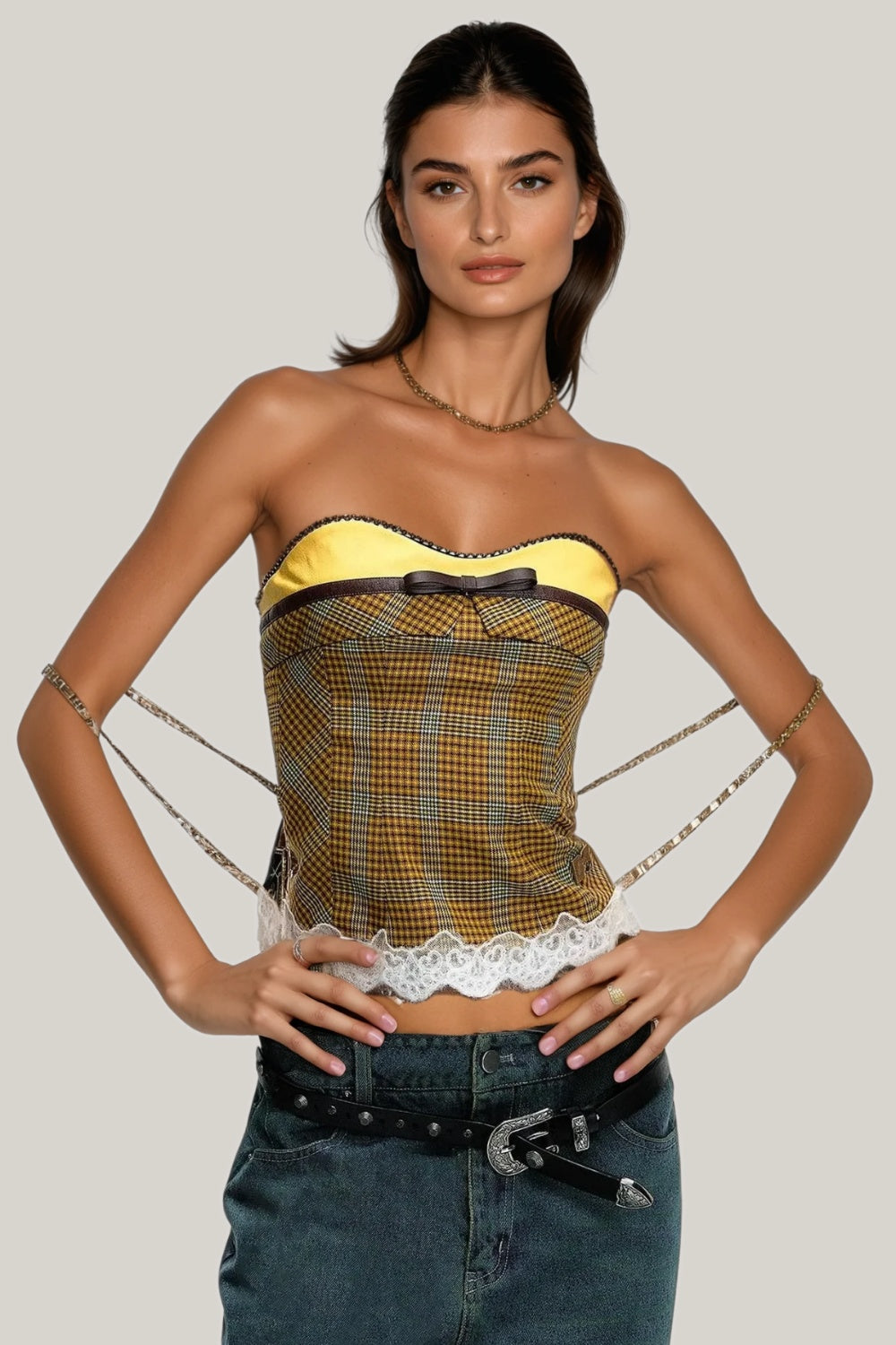 Gorsetowy top w kratkę z koronkowym wykończeniem i satynowym panelem