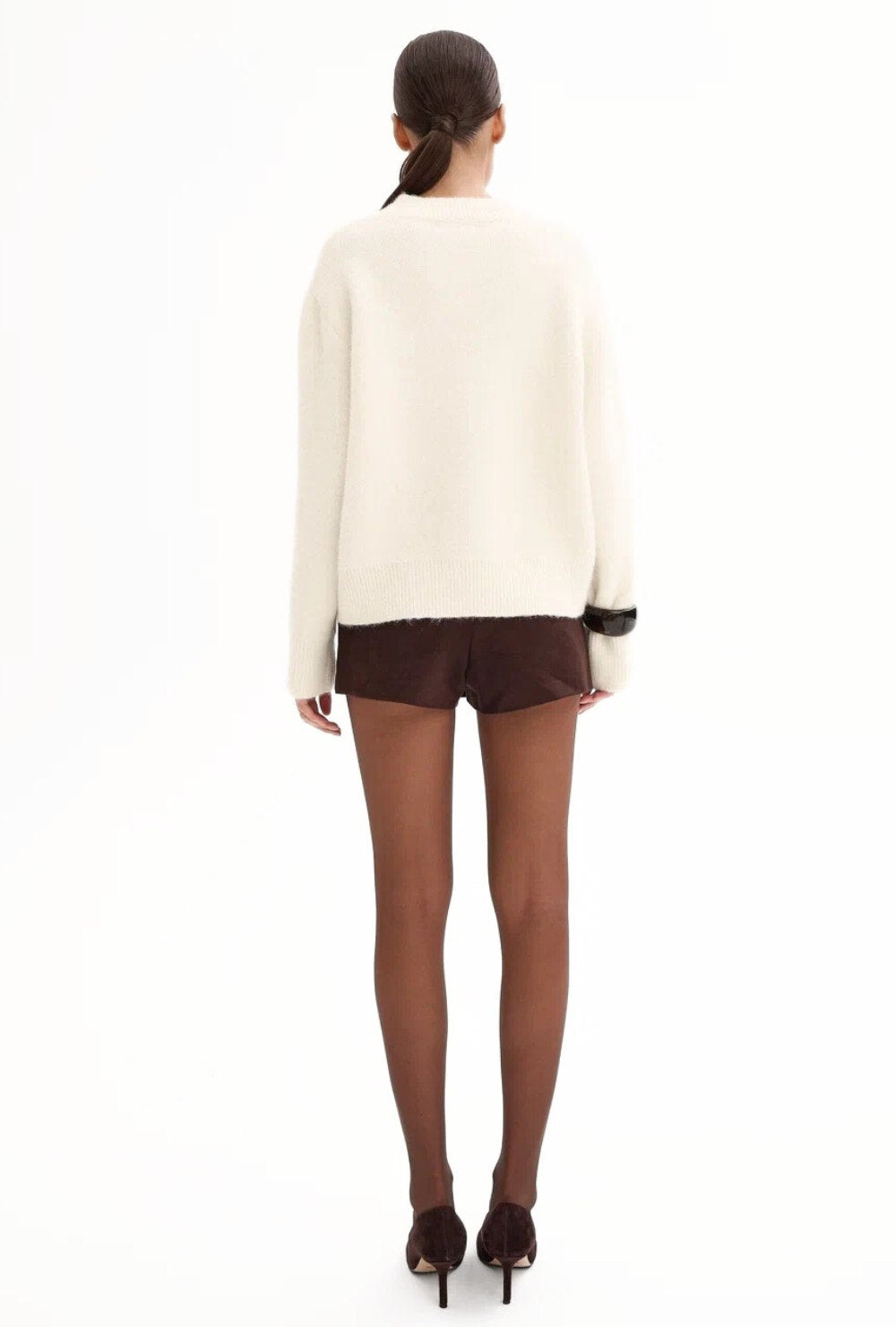 Sweter z okrągłym dekoltem z miękkiej puszystej dzianiny z mieszanki wełny o swobodnym kroju