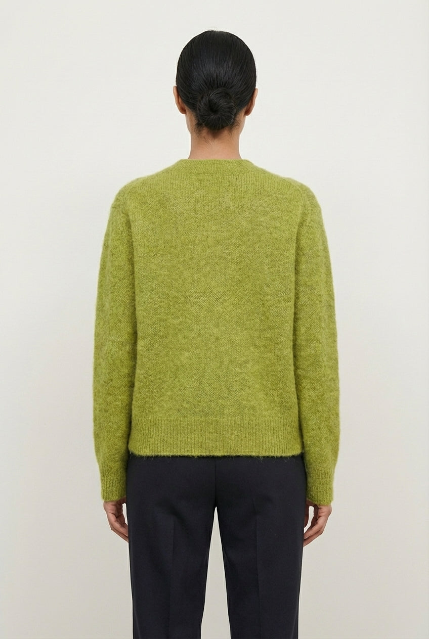 Sweter z okrągłym dekoltem z miękkiej puszystej dzianiny z mieszanki wełny o swobodnym kroju