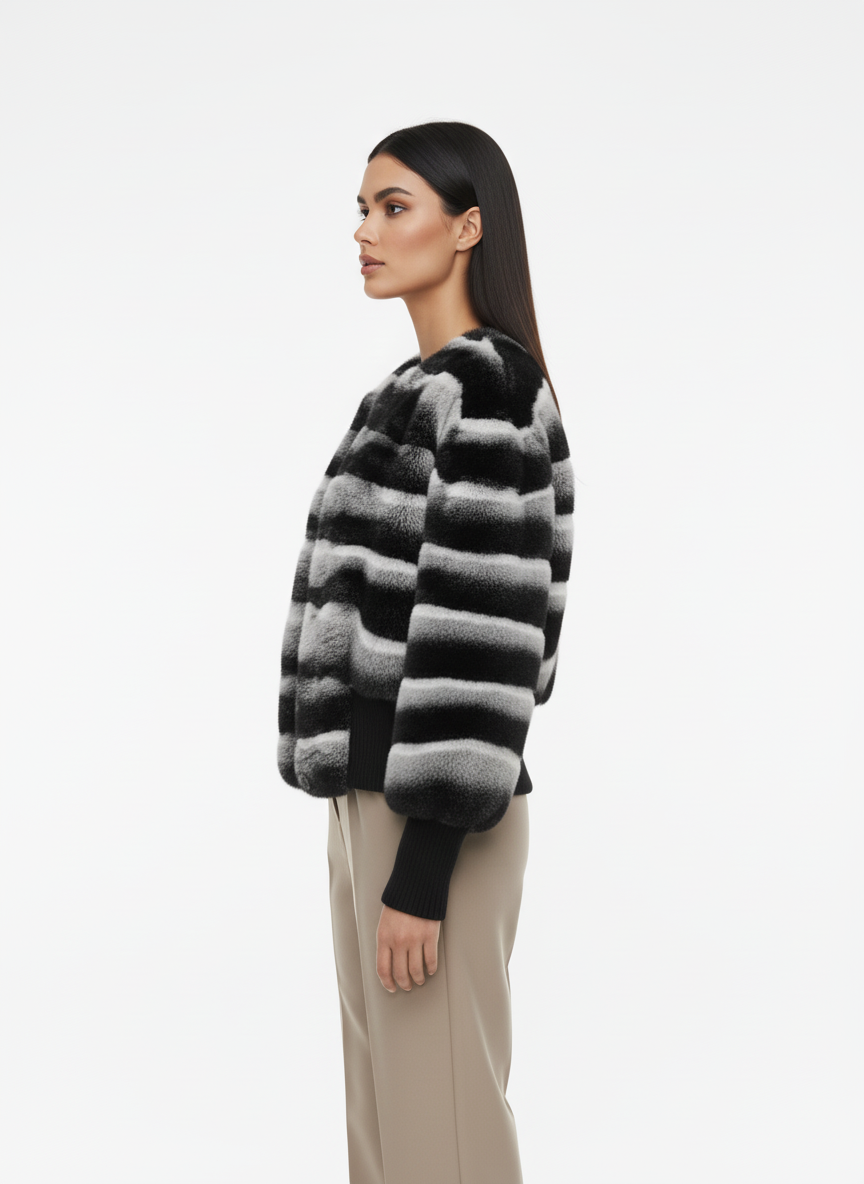 Szaro-czarna sztuczna futrzana kurtka z poziomym pikowaniem i elastycznym dołem