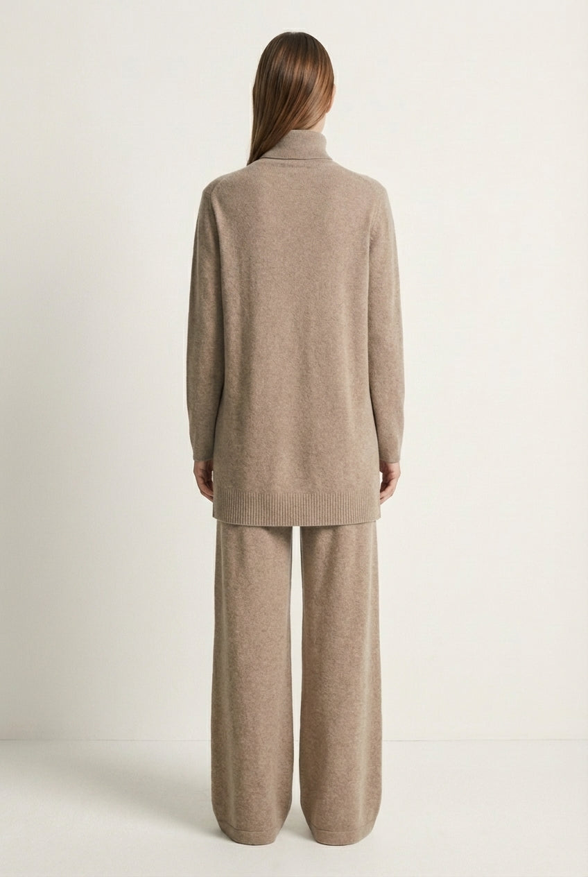 Dzianinowy komplet oversize z golfem i szerokimi spodniami