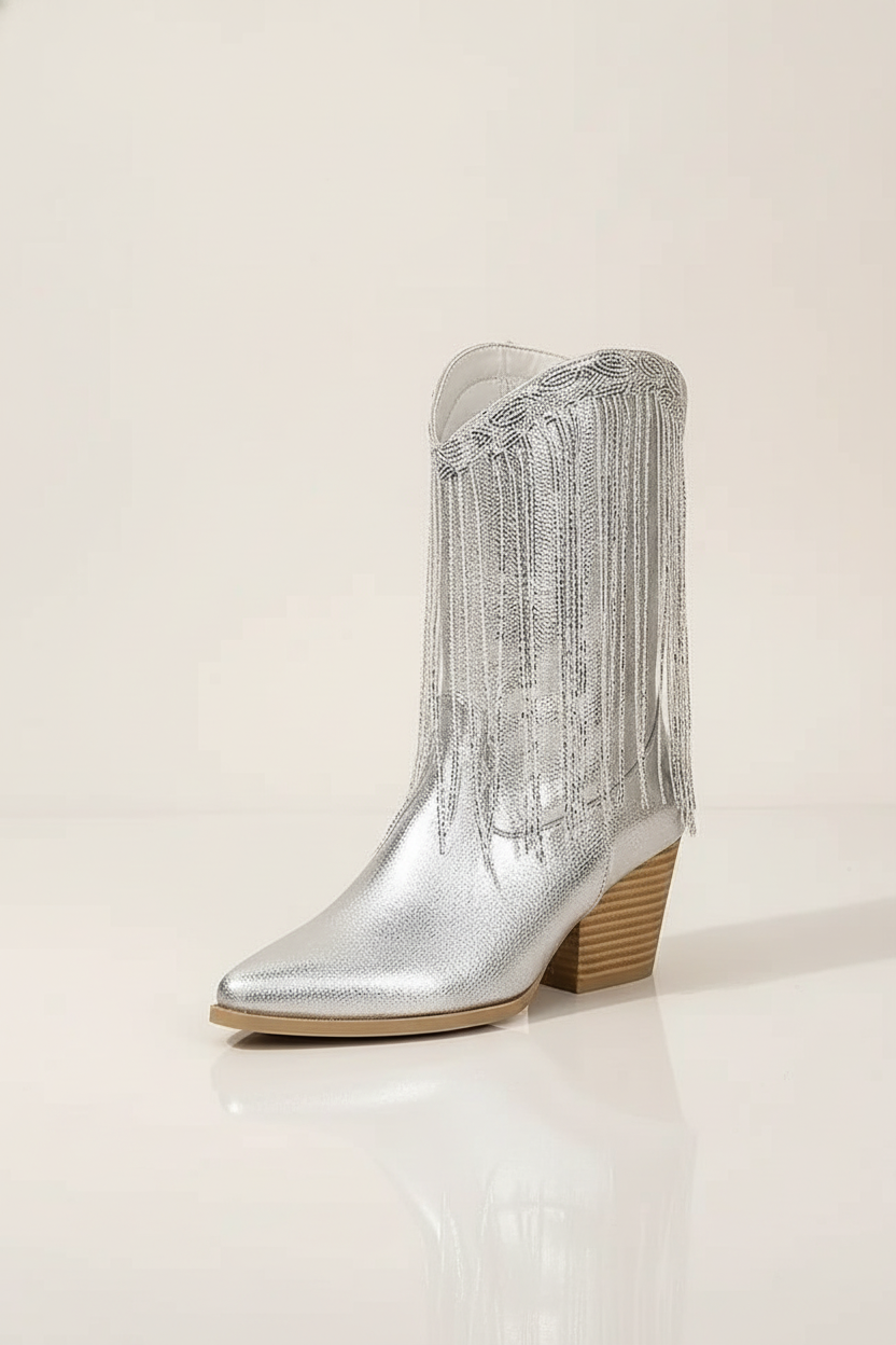 Botki damskie kowbojki na słupku z frędzlami i spiczastym noskiem